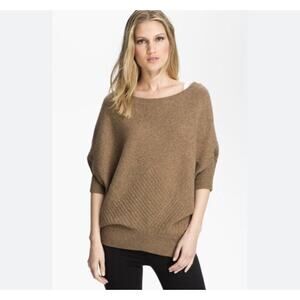 VINCE Classy Chic Merino Wool Camel Sweater Jumper Tan Brown Large Old Money
